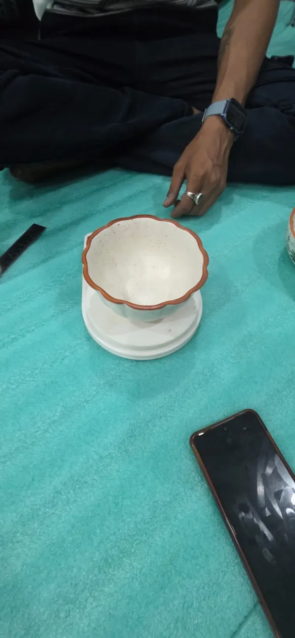 "Ivory Speckle" Scalloped Serving Bowl