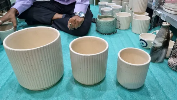 "Vertical Ribbed" Stoneware Planter hover