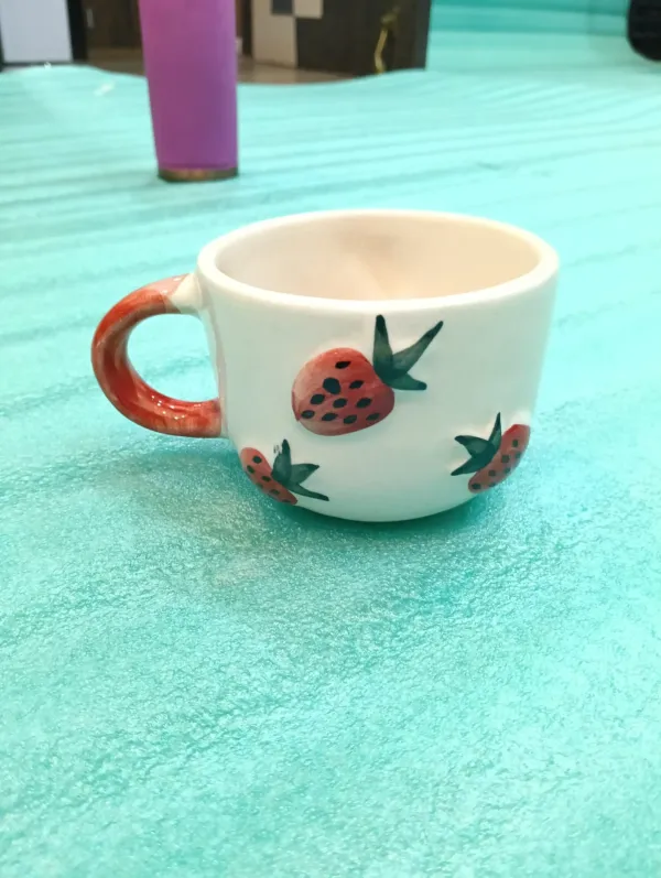 Wild Strawberry Artisan Latte Cup